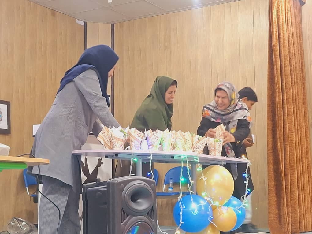 مجتمع آموزشی معرفت